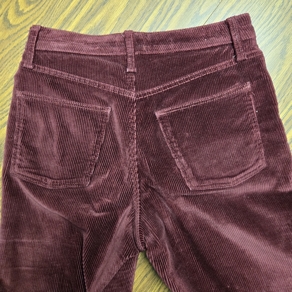 Universal Thread High Rise Maroon Jeans - Picture 5 of 7